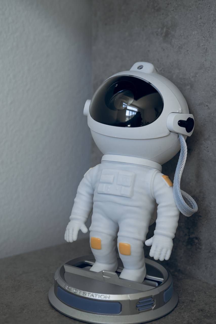Astronaut Starlight Projector